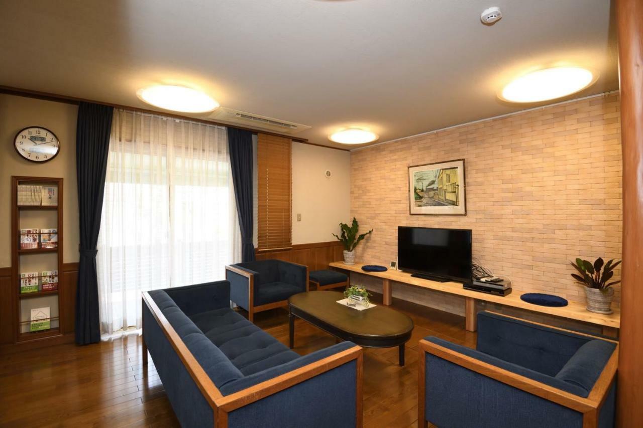 Urayasu Guesthouse 浦安ゲストハウス Екстериор снимка